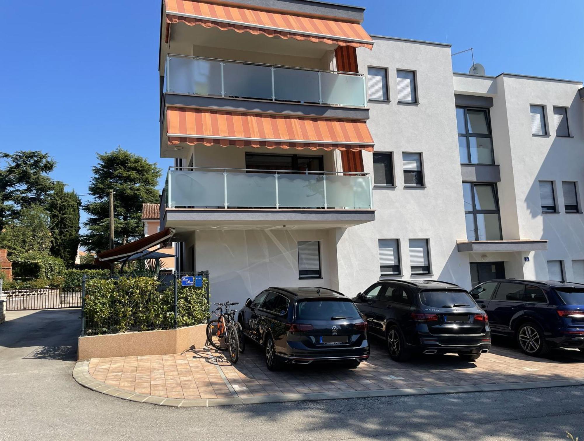Punta Mary House With Apartment Umag Ngoại thất bức ảnh