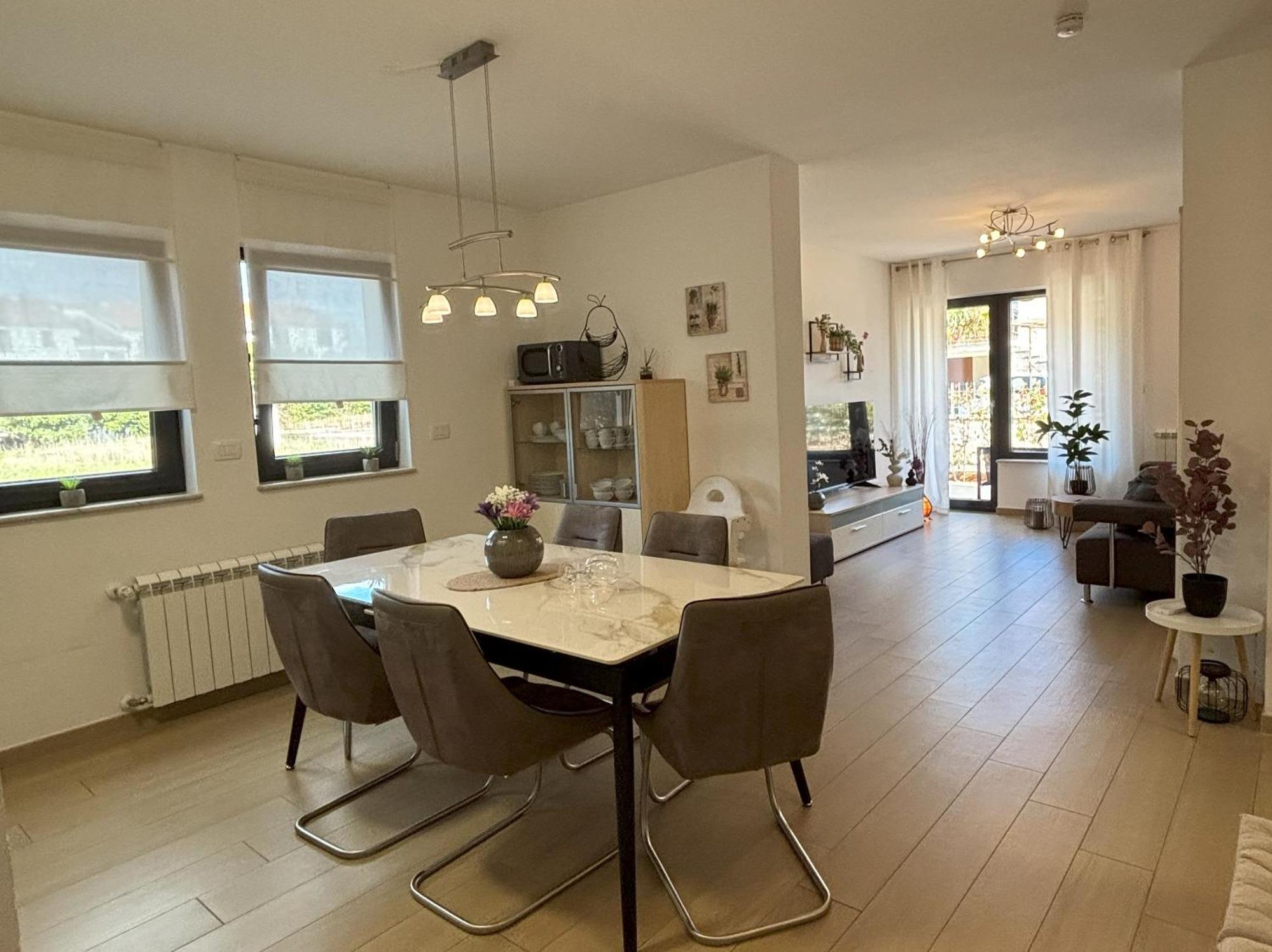 Punta Mary House With Apartment Umag Ngoại thất bức ảnh