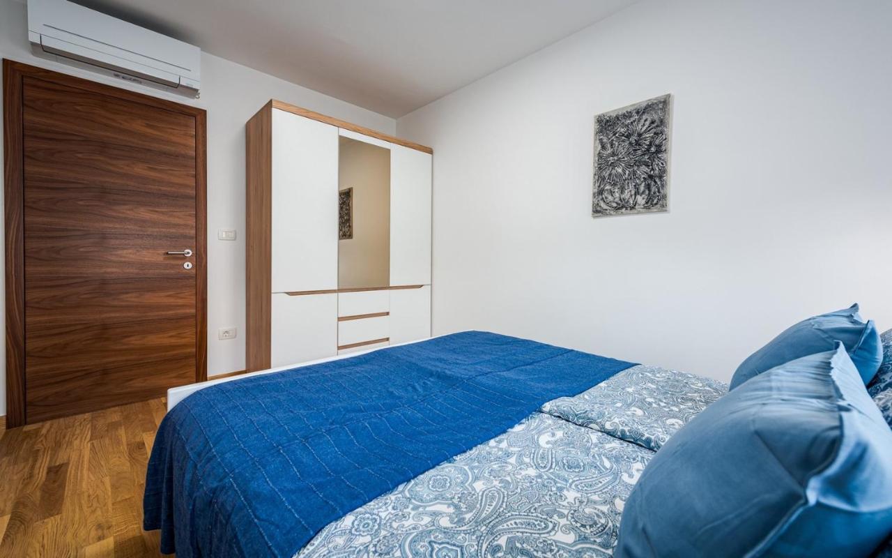Punta Mary House With Apartment Umag Ngoại thất bức ảnh
