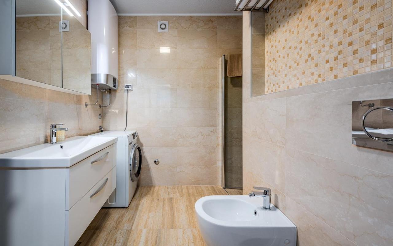 Punta Mary House With Apartment Umag Ngoại thất bức ảnh